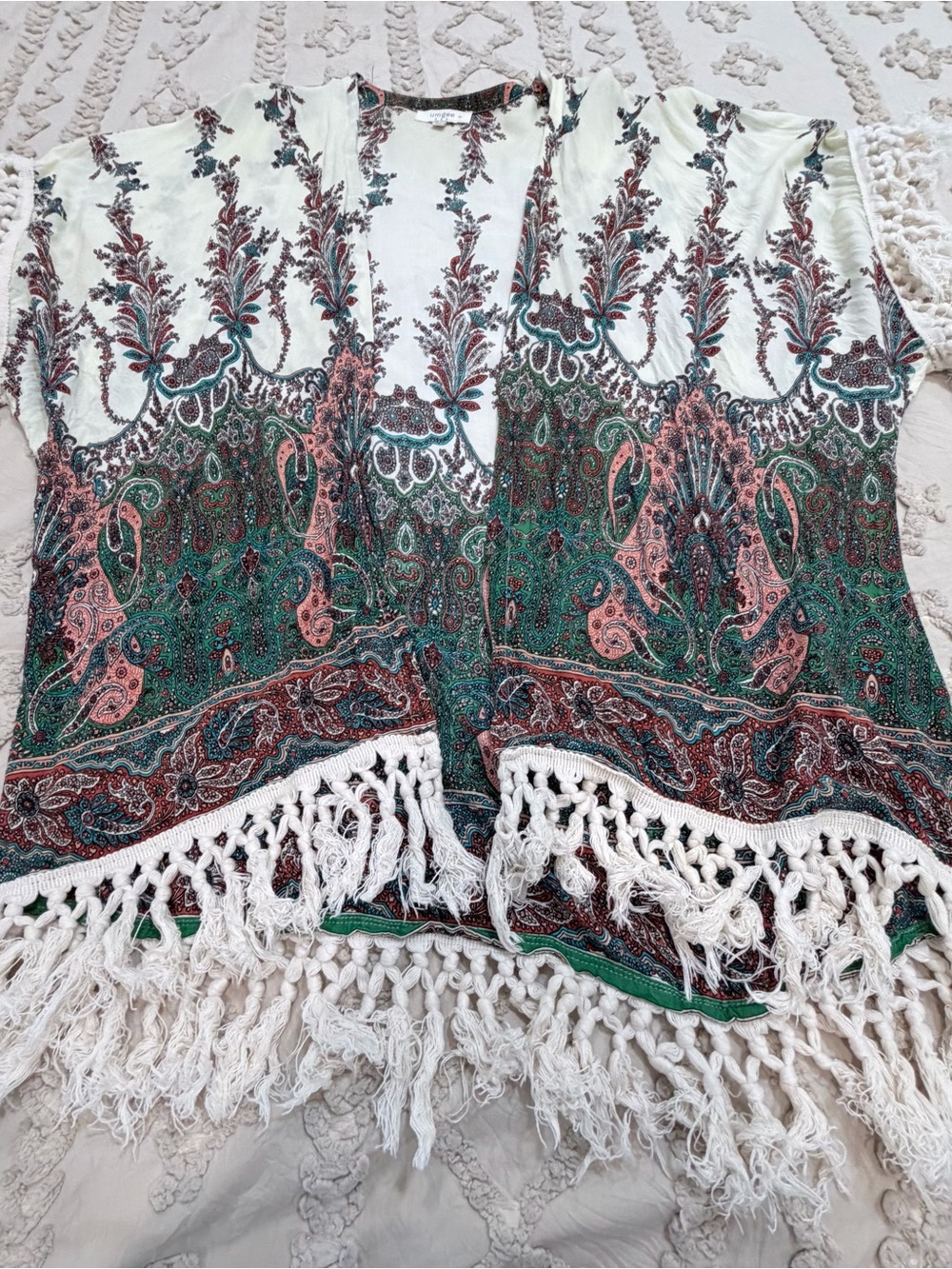 Umgee Green and Cream Paisley Fringe Kimono - Picture 2 of 8